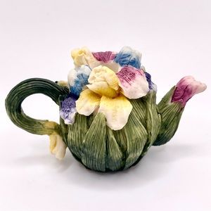 Miniature Flower Teapot Collectible (Missing Lid) ~ Dollhouse ~ Fairy Garden
